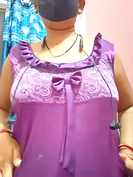 Sonalihot  online show from October 8, 2025, 2:24 am