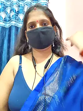 Sonalihot  online show from November 19, 2025, 5:35 pm