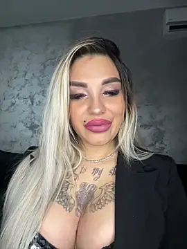 Princess-Jasmine07 online show from December 15, 2025, 2:56 pm