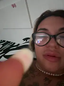 Snapshot of Princess-Jasmine07 chatting on July 25, 2026, 10:05 pm Princess-Jasmine07 online show from July 25, 2026, 10:05 pm