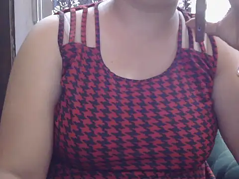 Snapshot of Roxy_sweety_ chatting on September 9, 2025, 5:17 am Roxy sweety online show from September 9, 2025, 5:17 am