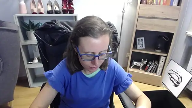 sweetxLizzy online show from September 10, 2025, 4:22 am