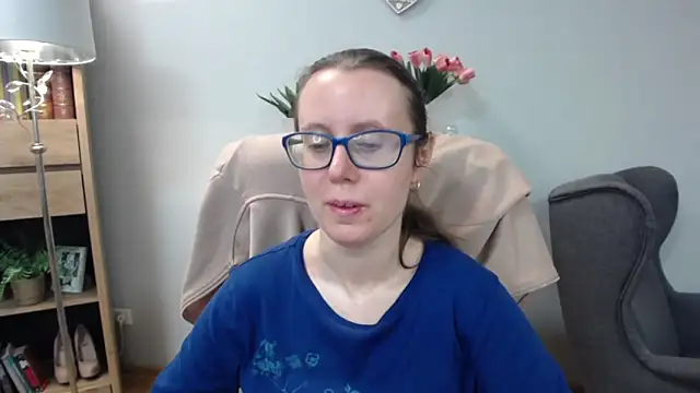 sweetxLizzy online show from April 21, 2026, 4:30 am
