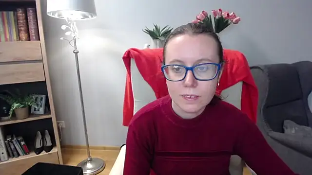 Snapshot of sweetxLizzy chatting on February 24, 2026, 5:30 am sweetxLizzy online show from February 24, 2026, 5:30 am