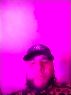 Snapshot of RandalHot chatting on December 5, 2025, 6:45 am RandalHot online show from December 5, 2025, 6:45 am