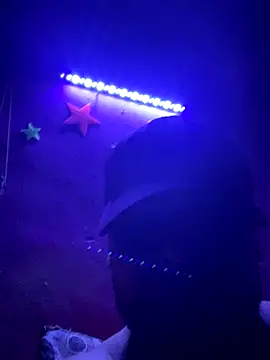 Snapshot of RandalHot chatting on October 27, 2025, 11:11 am RandalHot online show from October 27, 2025, 11:11 am