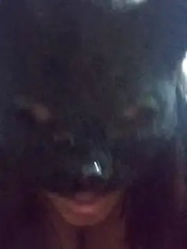 Slllll Couple00 online show from November 4, 2025, 2:43 pm