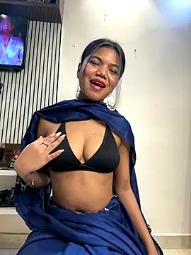 lily 5911 online show from October 27, 2025, 5:25 pm