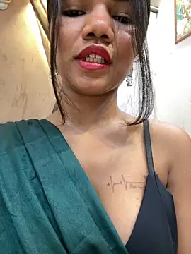 lily 5911 online show from October 19, 2025, 4:43 pm