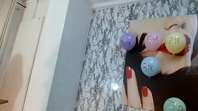 Snapshot of mariani_smith chatting on October 30, 2025, 12:14 pm mariani smith online show from October 30, 2025, 12:14 pm