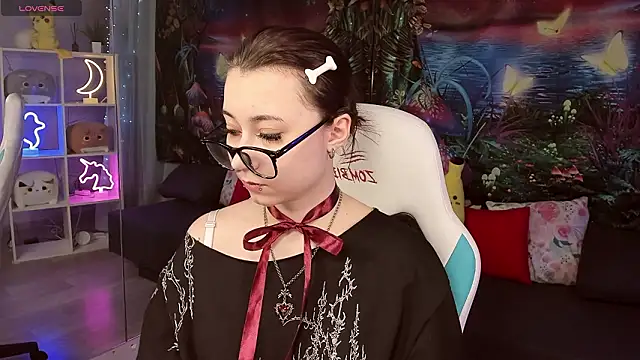 Snapshot of ClaraParks chatting on February 24, 2026, 5:36 pm ClaraParks online show from February 24, 2026, 5:36 pm