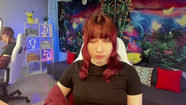 Snapshot of ClaraParks chatting on November 8, 2025, 7:50 pm ClaraParks online show from November 8, 2025, 7:50 pm