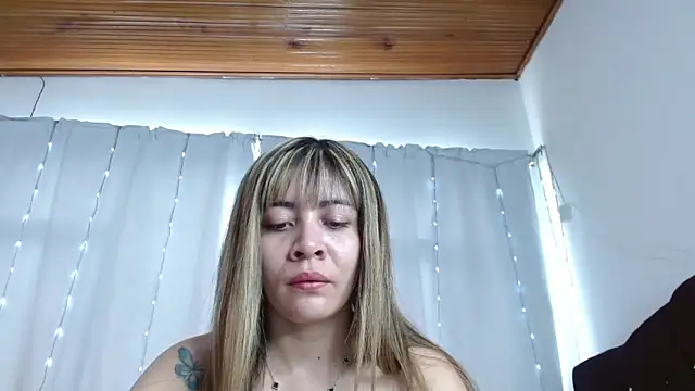 Snapshot of Charlothe_Wright chatting on July 12, 2026, 5:58 pm Charlothe Wright online show from July 12, 2026, 5:58 pm