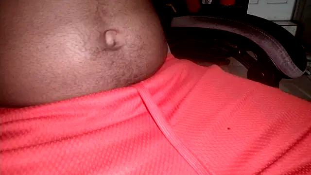 Snapshot of BigDesires chatting on August 6, 2026, 12:16 am BigDesires online show from August 6, 2026, 12:16 am