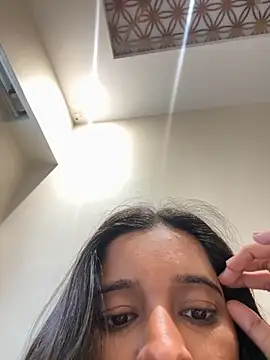 desitease online show from October 28, 2025, 8:24 am