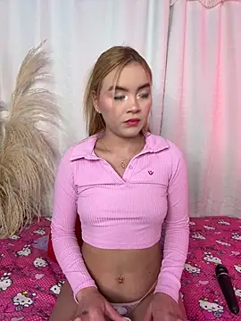 Snapshot of Miaa_rosses3 chatting on June 7, 2026, 12:10 pm Miaa rosses3 online show from June 7, 2026, 12:10 pm