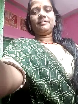 Snapshot of Cutreet chatting on September 26, 2025, 5:20 pm Cutreet online show from September 26, 2025, 5:20 pm