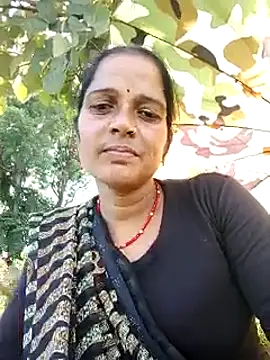 Snapshot of Cutreet chatting on September 21, 2025, 10:42 am Cutreet online show from September 21, 2025, 10:42 am