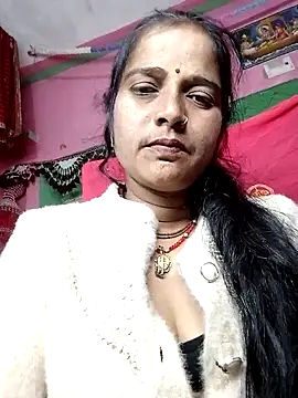 Snapshot of Cutreet chatting on December 13, 2025, 8:04 pm Cutreet online show from December 13, 2025, 8:04 pm