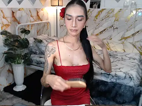 Snapshot of redhotties chatting on April 9, 2026, 4:24 pm redhotties online show from April 9, 2026, 4:24 pm