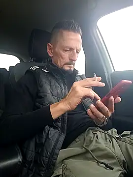 Snapshot of fabius720 chatting on December 18, 2025, 12:42 pm fabius720 online show from December 18, 2025, 12:42 pm