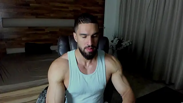 Snapshot of IvanHydee chatting on July 27, 2026, 4:19 am IvanHydee online show from July 27, 2026, 4:19 am