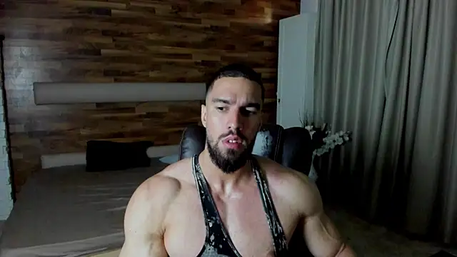 Snapshot of IvanHydee chatting on July 20, 2026, 4:20 am IvanHydee online show from July 20, 2026, 4:20 am
