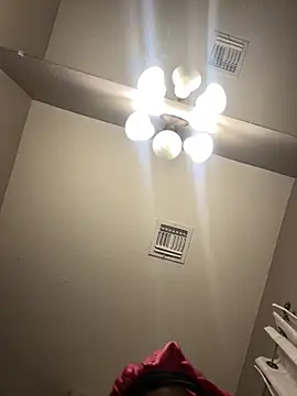 Snapshot of MsSuperWettt chatting on December 2, 2025, 9:11 am MsSuperWettt online show from December 2, 2025, 9:11 am