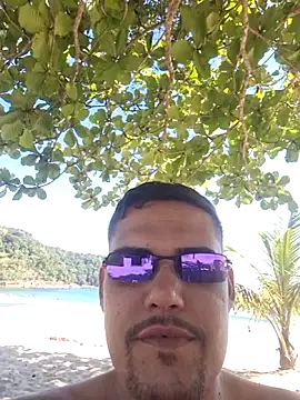 Snapshot of feehzungi0000 chatting on November 29, 2025, 5:57 pm feehzungi0000 online show from November 29, 2025, 5:57 pm