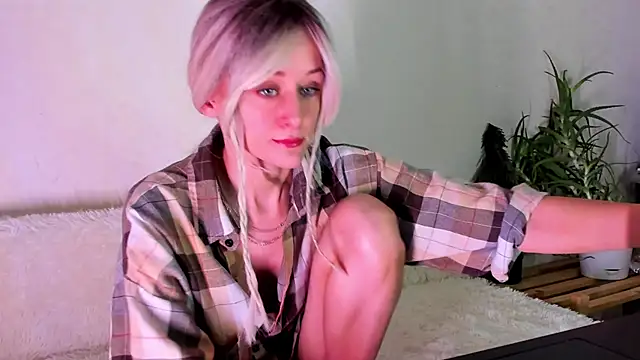 Snapshot of thief_of_hearts chatting on November 26, 2025, 9:53 am thief of hearts online show from November 26, 2025, 9:53 am