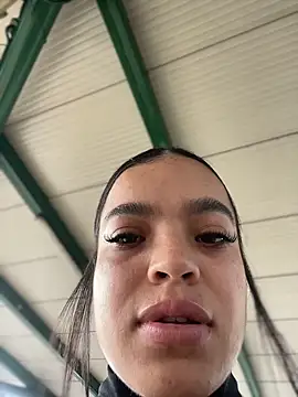 Snapshot of JuanitaMore01 chatting on February 26, 2026, 9:04 pm JuanitaMore01 online show from February 26, 2026, 9:04 pm