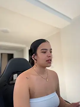 Snapshot of JuanitaMore01 chatting on March 15, 2026, 8:38 pm JuanitaMore01 online show from March 15, 2026, 8:38 pm