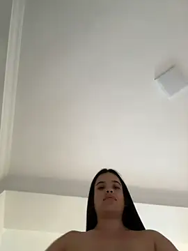 JuanitaMore01 online show from July 22, 2026, 9:17 pm