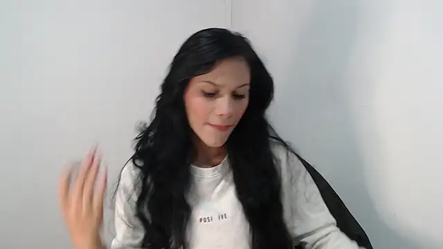 Snapshot of JessGarcia chatting on October 17, 2025, 12:51 pm JessGarcia online show from October 17, 2025, 12:51 pm