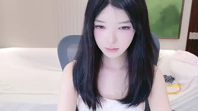 EnEn xiaobao online show from June 24, 2026, 1:43 pm