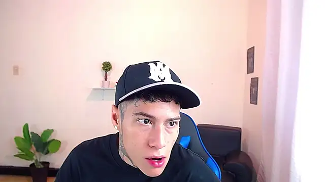 setthomas online show from October 14, 2025, 2:50 pm