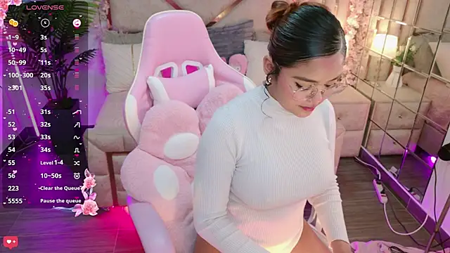 Snapshot of eimy_2 chatting on October 11, 2025, 5:41 am eimy 2 online show from October 11, 2025, 5:41 am