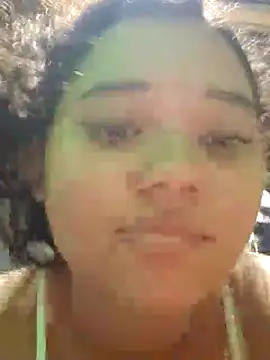 Snapshot of Violethroos chatting on November 13, 2025, 1:20 am Violethroos online show from November 13, 2025, 1:20 am