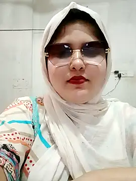 Snapshot of Nusrat-N chatting on July 23, 2026, 1:58 am Nusrat-N online show from July 23, 2026, 1:58 am