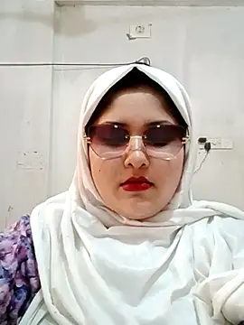 Snapshot of Nusrat-N chatting on June 26, 2026, 9:15 am Nusrat-N online show from June 26, 2026, 9:15 am