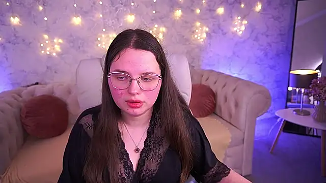 SophieDreamss online show from February 24, 2026, 9:15 pm
