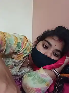 Snapshot of Samiya-143 chatting on June 17, 2026, 12:11 am Samiya-143 online show from June 17, 2026, 12:11 am