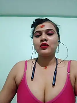 Snapshot of Kavya-Tiwari chatting on October 20, 2025, 6:52 pm Kavya-Tiwari online show from October 20, 2025, 6:52 pm