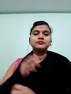 Kavya-Tiwari online show from January 11, 2026, 7:32 pm