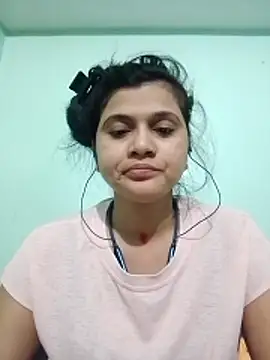 Snapshot of Kavya-Tiwari chatting on November 6, 2025, 11:58 am Kavya-Tiwari online show from November 6, 2025, 11:58 am