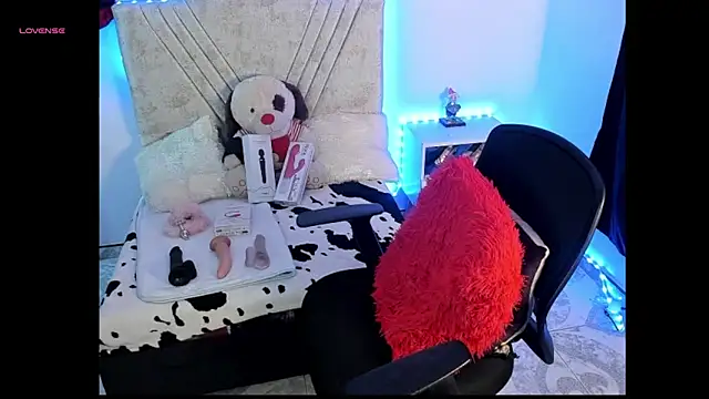 Mia Victoria22 online show from April 29, 2026, 2:05 am