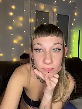 Snapshot of deepthem chatting on February 21, 2026, 12:56 am deepthem online show from February 21, 2026, 12:56 am