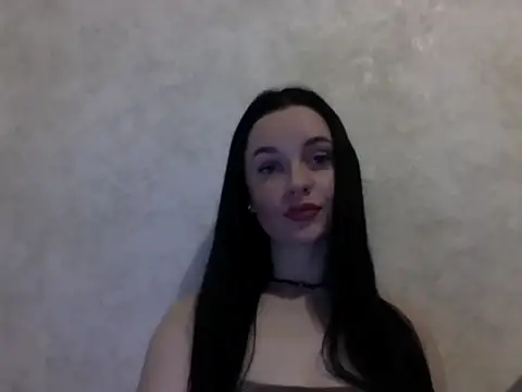 Lulii24 online show from December 2, 2025, 10:22 pm