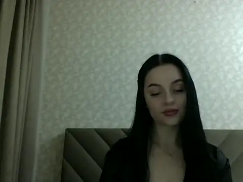 Lulii24 online show from October 23, 2025, 12:42 am