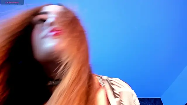 Snapshot of MadisonAnngel chatting on November 18, 2025, 8:23 pm MadisonAnngel online show from November 18, 2025, 8:23 pm